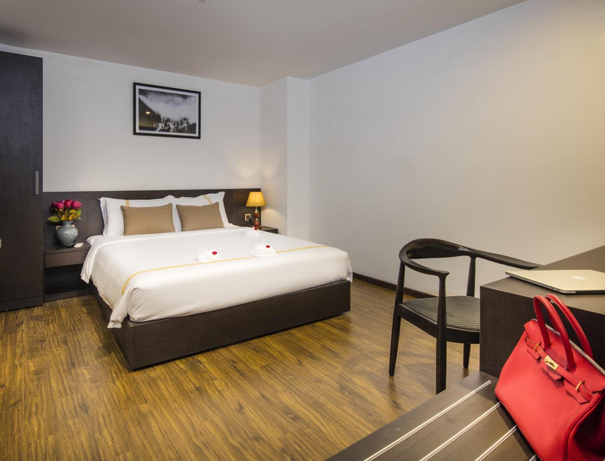 Meriton Hotel Nha Trang Exterior photo